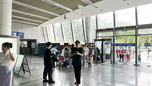 PTI二季度首场团建:市科技馆探索之旅(images 2)